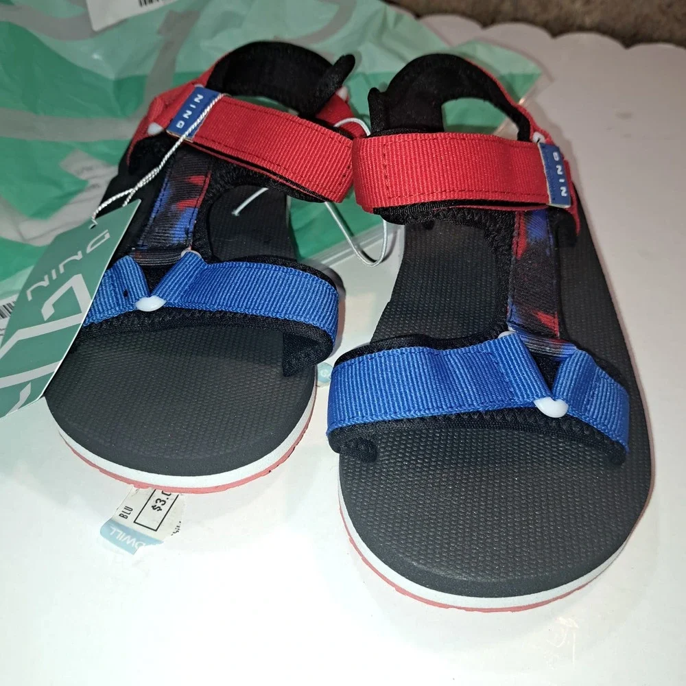 NEW Kids Sandals - Non Slip Size 12.5 NING Brand